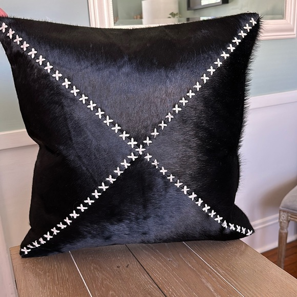 New Arhaus Black white hair on hide leather pillow cover linen suede whipstitch - Picture 8 of 16